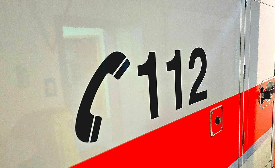 Fahrzeug, Notrufnummer 112