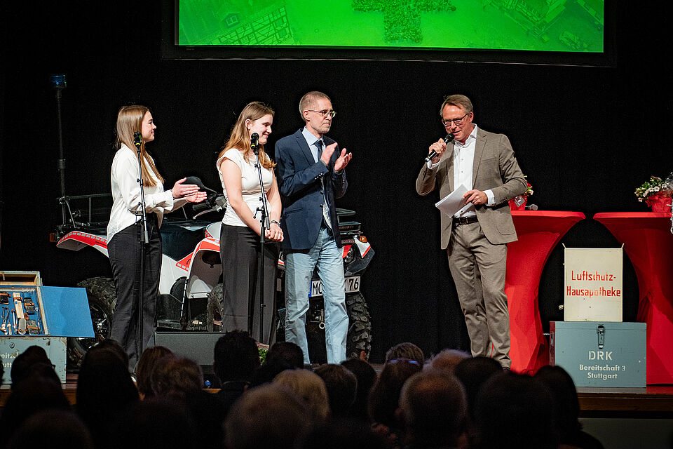 Ein Dankeschön an die Musiker. (Bild: Annalena chibor)