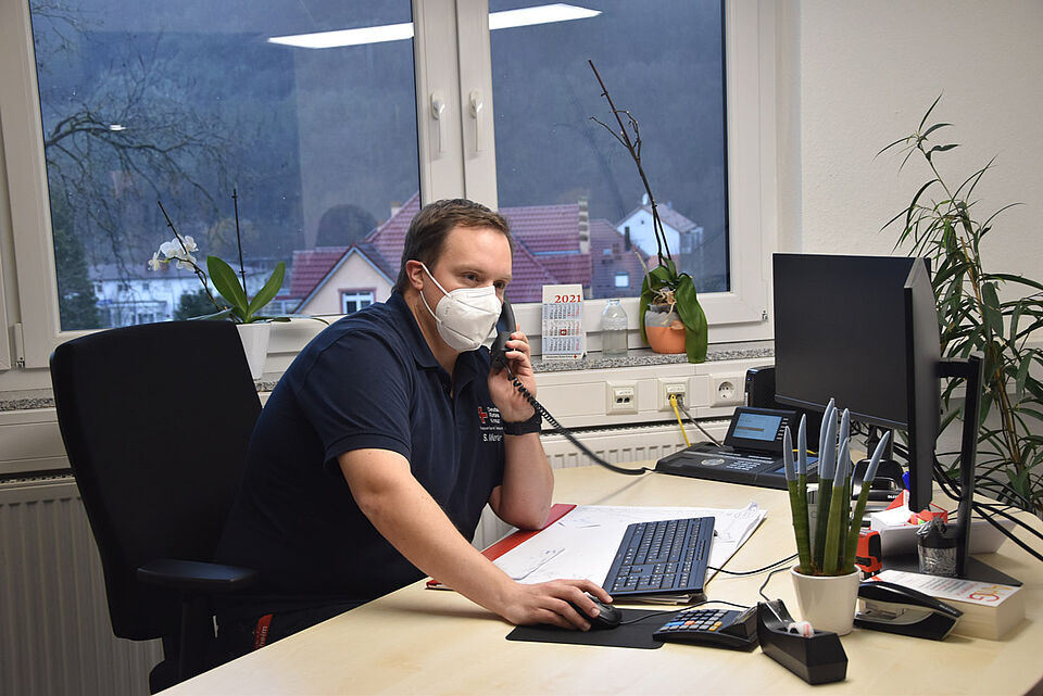Auf dem Foto ist DRK-Ehrenamtskoordinator Stefan Merkert zu sehen.