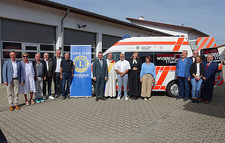 Fahrzeug, Personen, Rettungswache